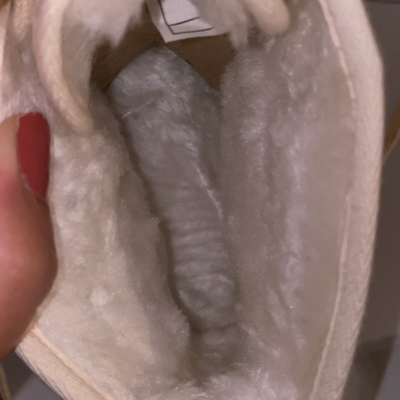 Women’s UGG Neumel Natural #9 - Picture 7 of 9